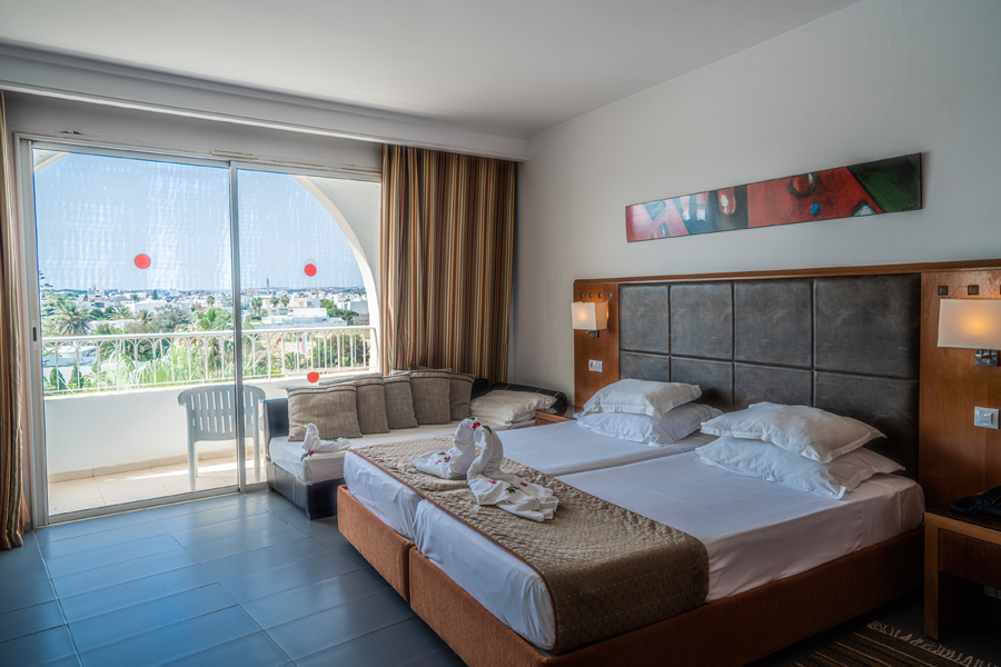 Chambre vue jardin